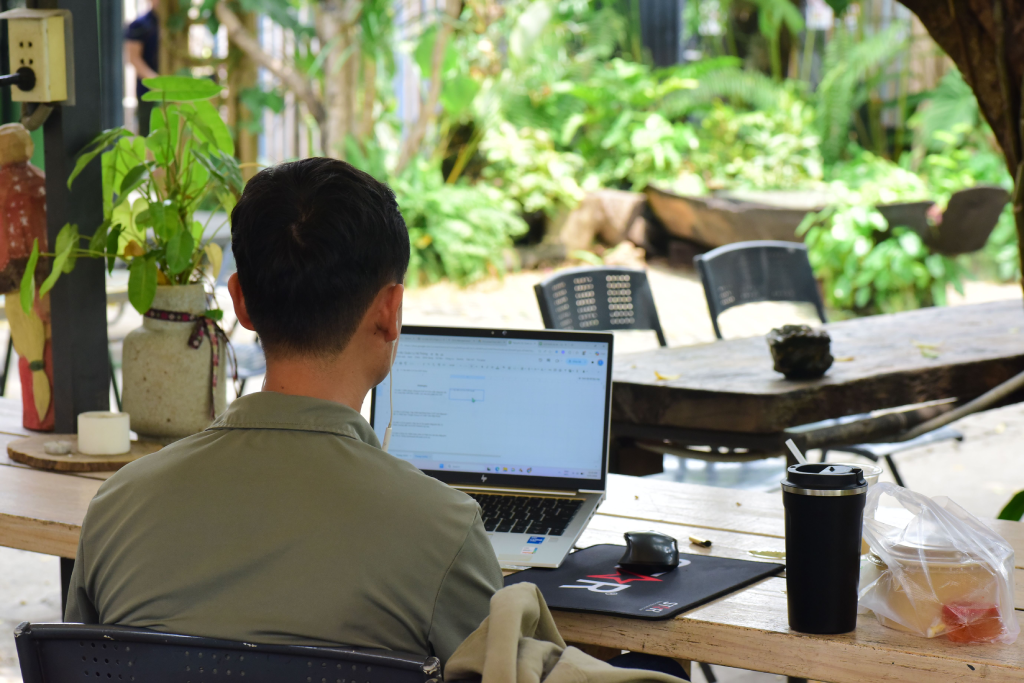Remote Work Strategies For The Holiday Season