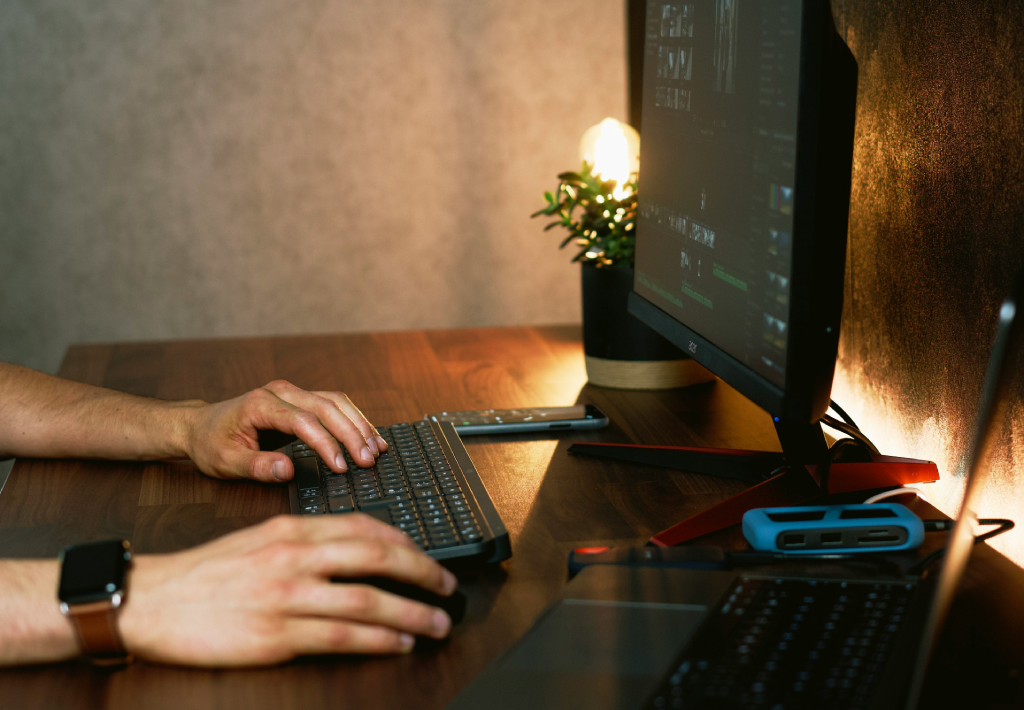 10 Things You Should Never Do on a Work Computer
