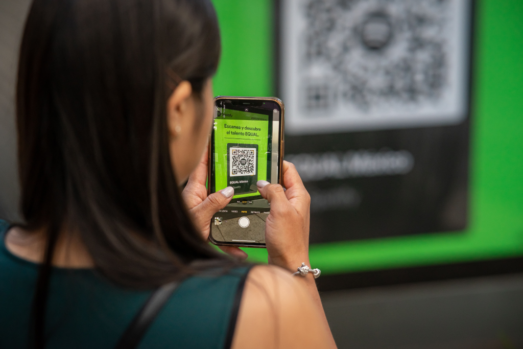 Beware of QR Code Scams – Learn The Signs To Detect Them