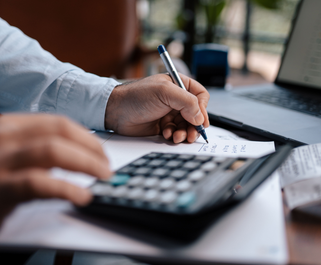 Top 10 Benefits of Leasing Equipment for Your Business