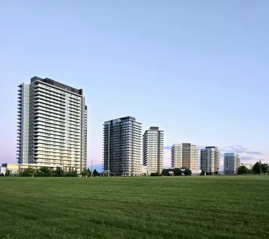 Mississauga Condo buildings