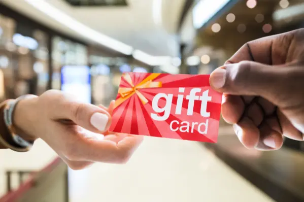 an employer giving a gift card to an employee